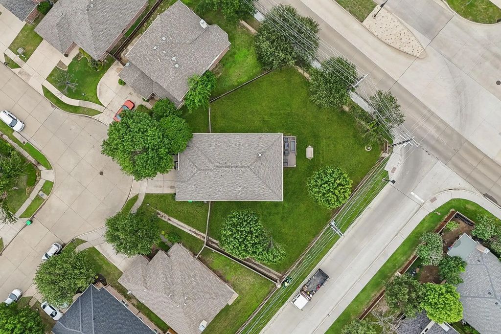 1844 Ringtail Drive, Little Elm