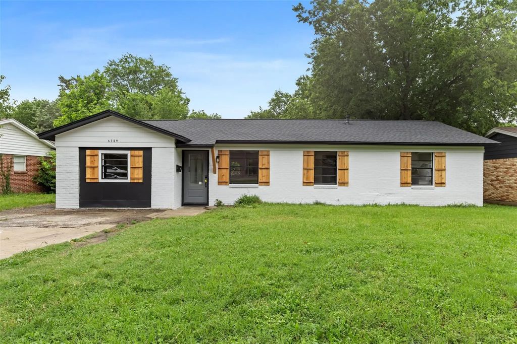 4709 Richards Terrace, Fort Worth