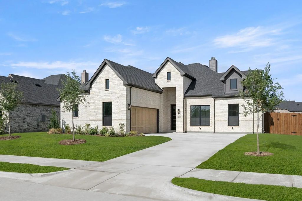 4801 Nomad Drive, Midlothian