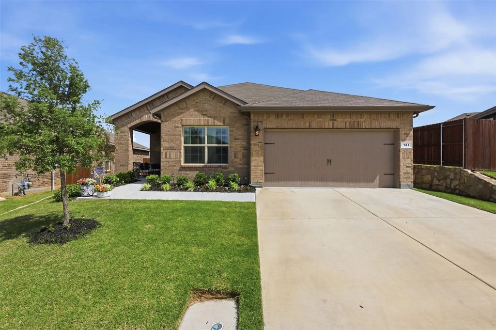 124 Orchard Pines Place, Boyd