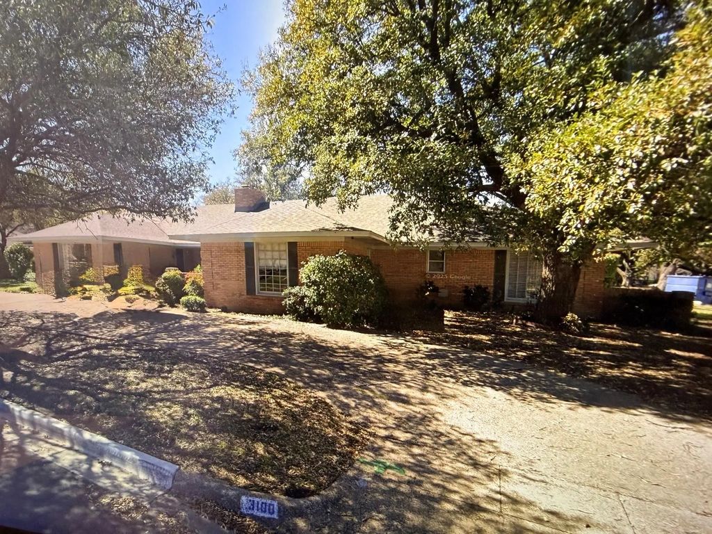 3100 Overton Park Drive W, Fort Worth