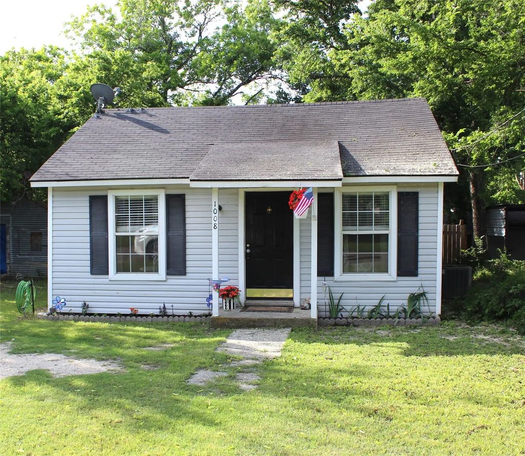 1008 W Mcneill Street, Stephenville