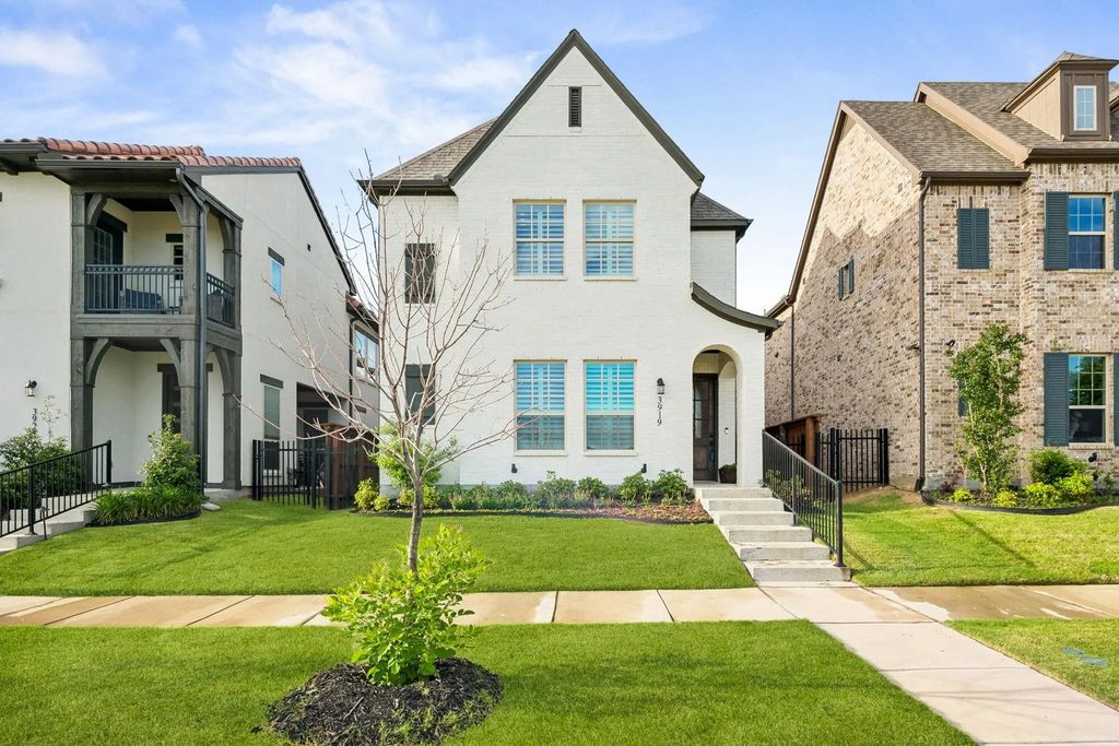 3919 Honeycutt Drive, Frisco