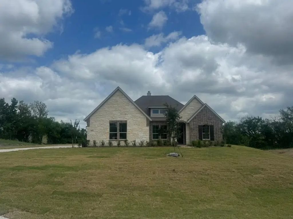 412 Indian Creek Road, Van Alstyne