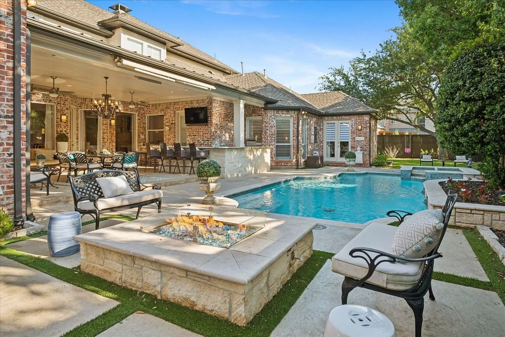 6412 Stonebrook Circle, Plano