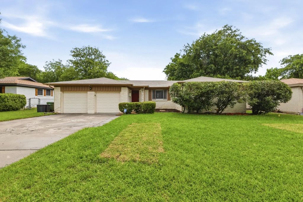 4300 Lynn Terrace, North Richland Hills