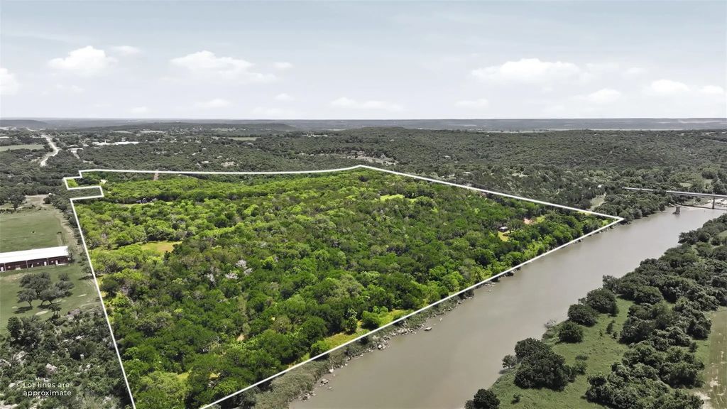 140 E Bankhead Highway, Mineral Wells