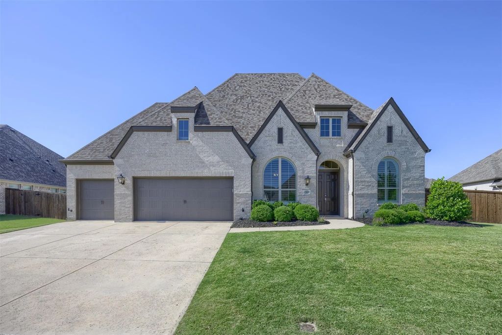 2405 Capitol Place, Melissa