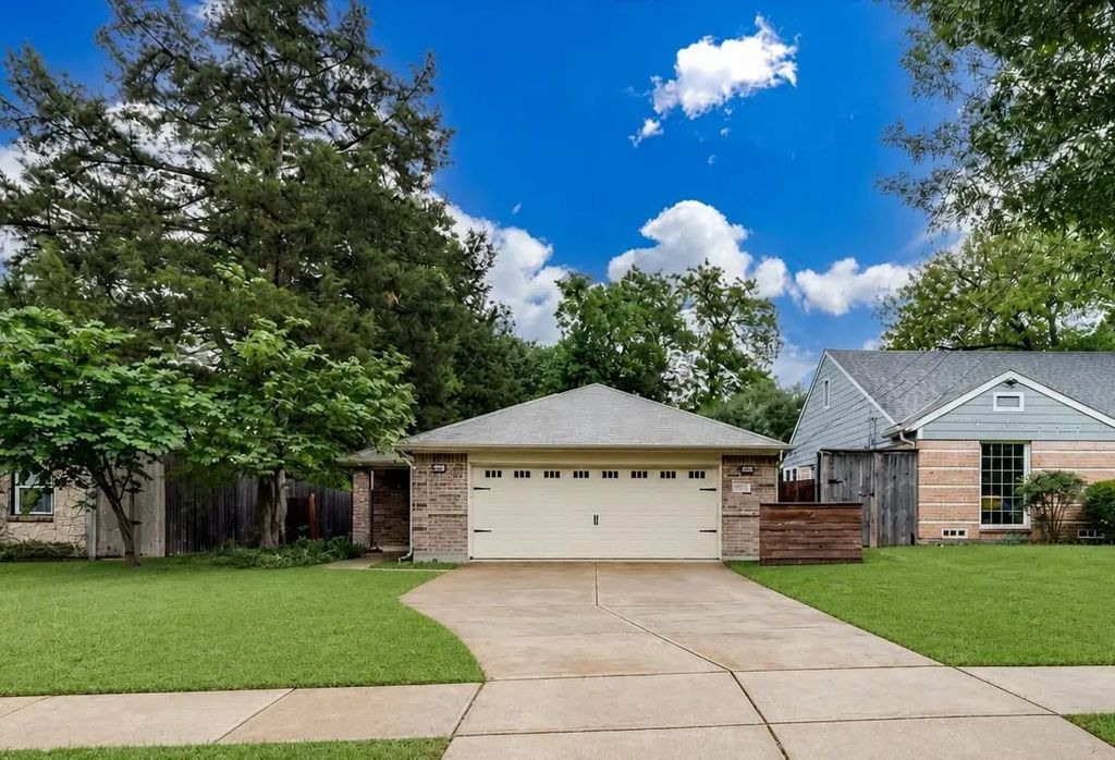 1610 Lansford Avenue, Dallas