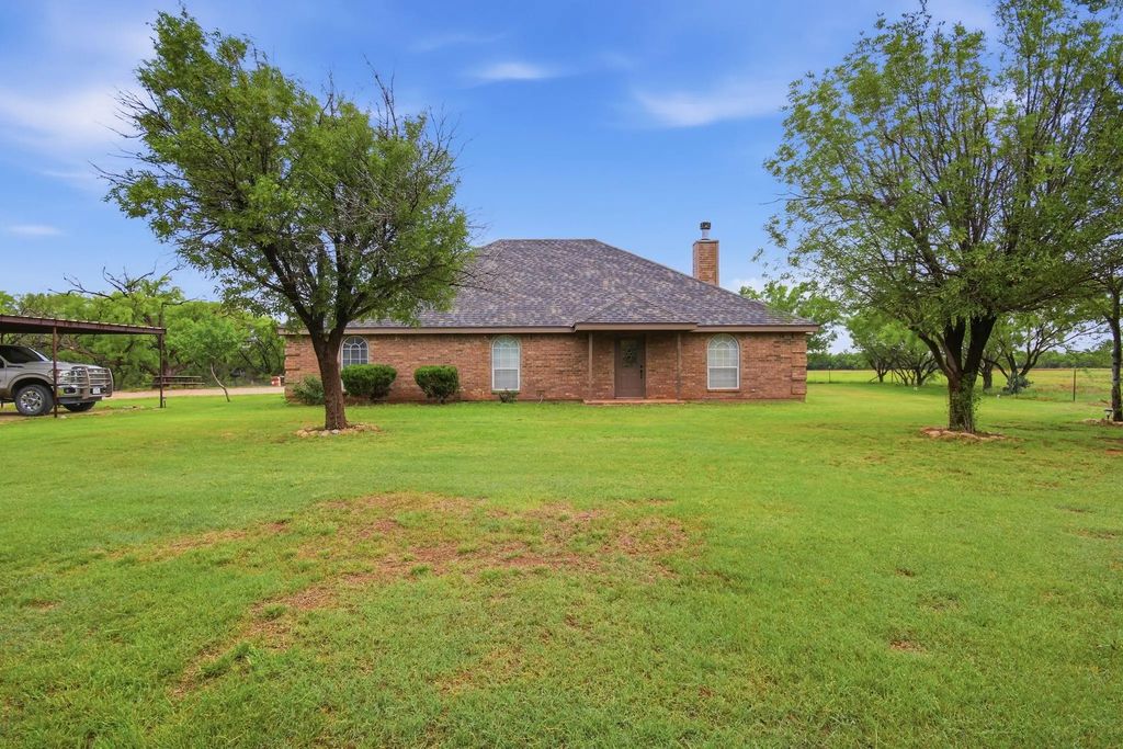 691 County Road 349, Merkel