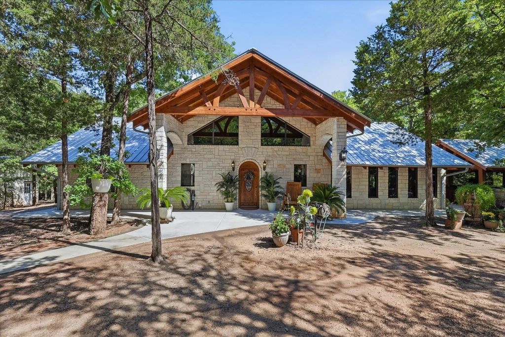 23833 Highway 377, Whitesboro