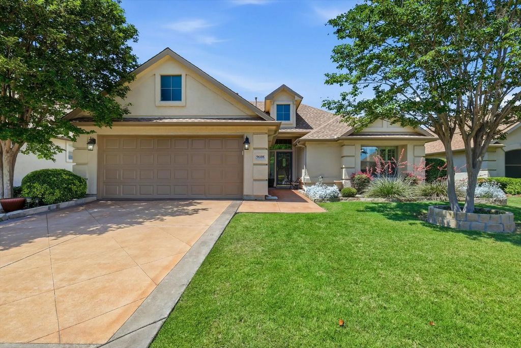 9608 Lindenwood Trail, Denton