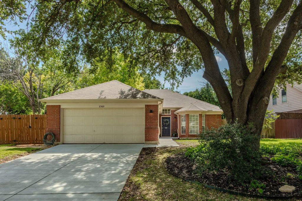 2305 Amhearst Lane, Flower Mound