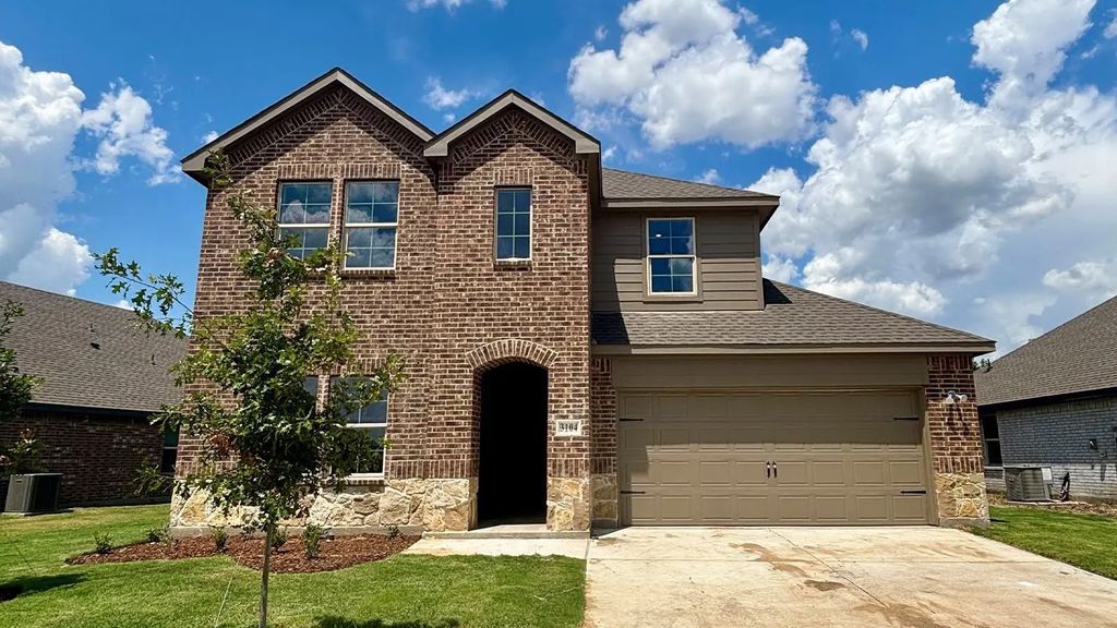3104 Charleston Drive, Ennis