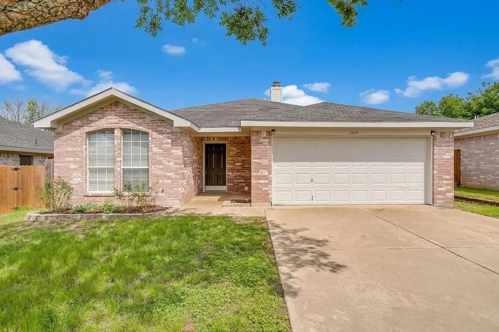 6409 Riverwater Trail, Fort Worth