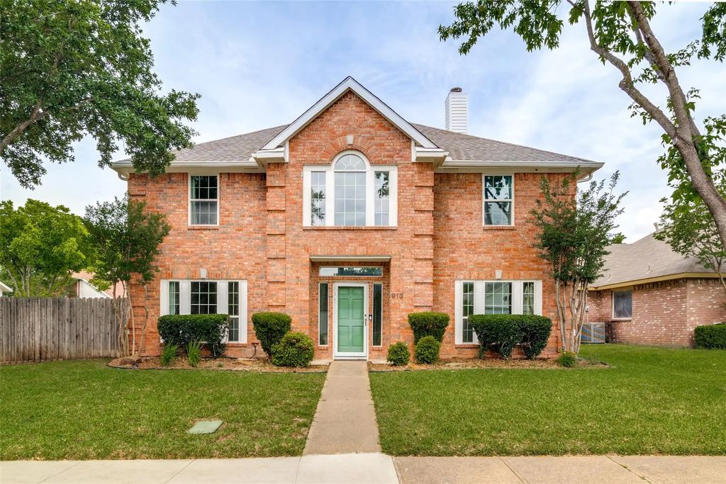 913 Bridgewater Lane, Mesquite