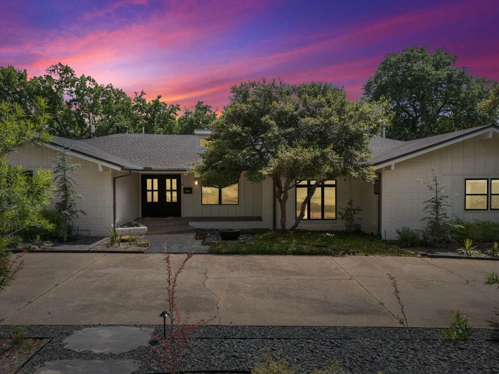 7424 Stonecrest Drive, Dallas