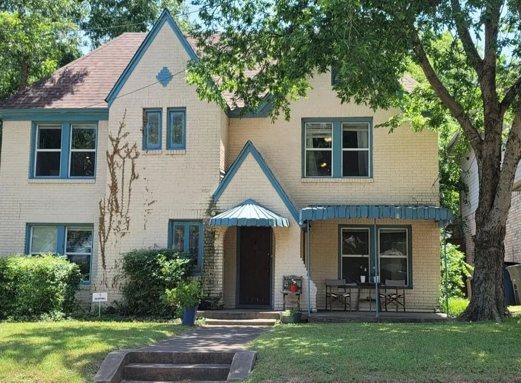 5946 La Vista Drive Upper, Dallas