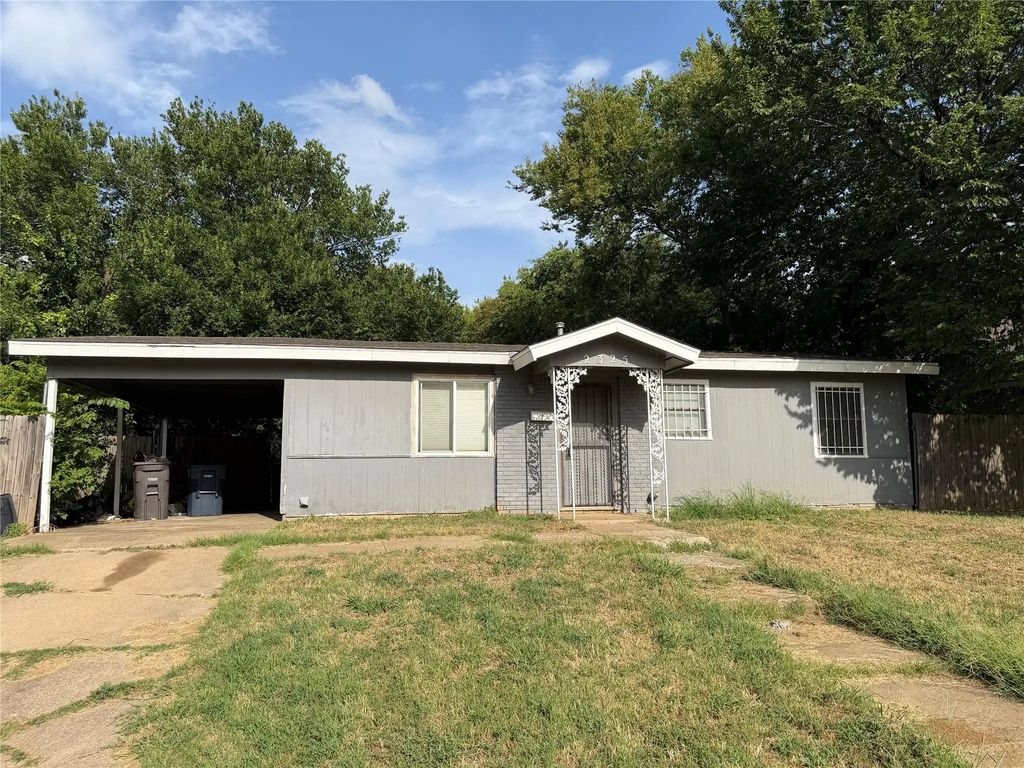 2325 Felder Lane, Fort Worth