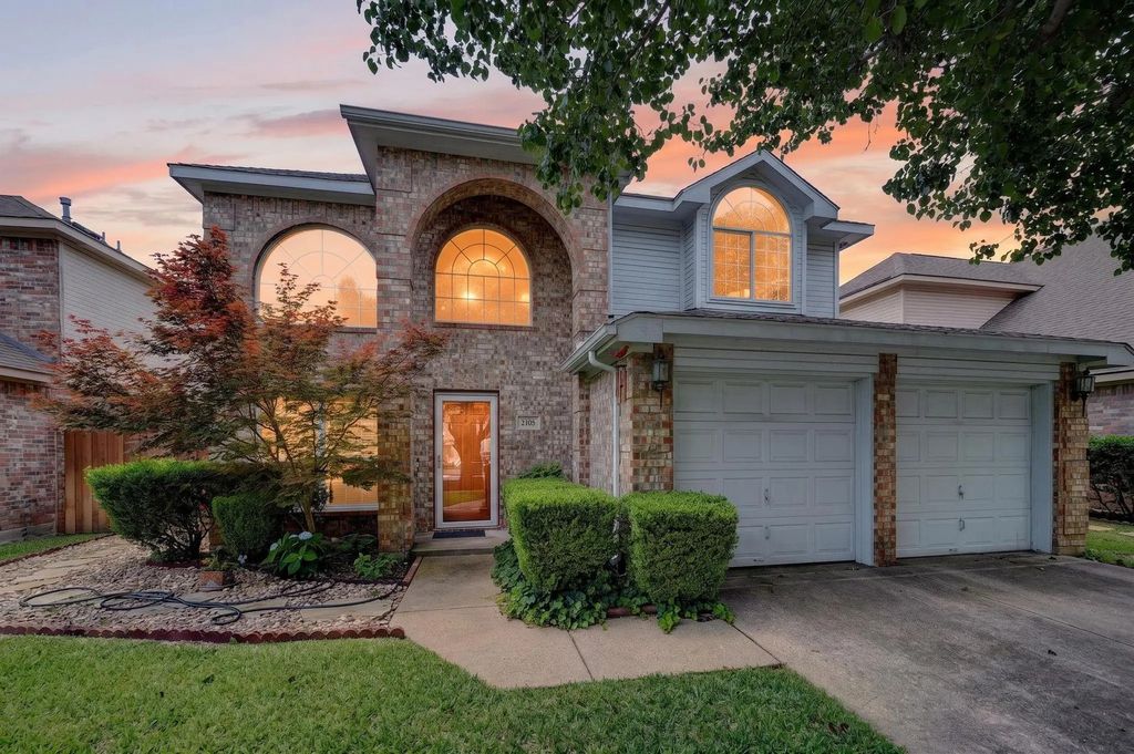 2105 Pritchard Drive, Grapevine