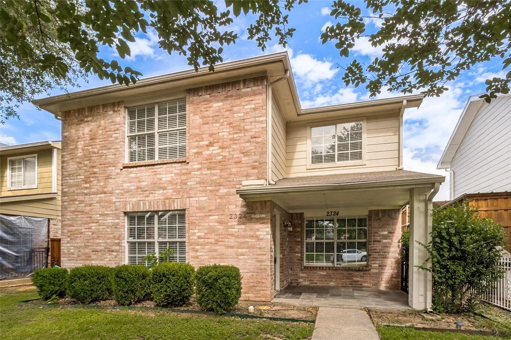 2324 Summit Lane, Dallas