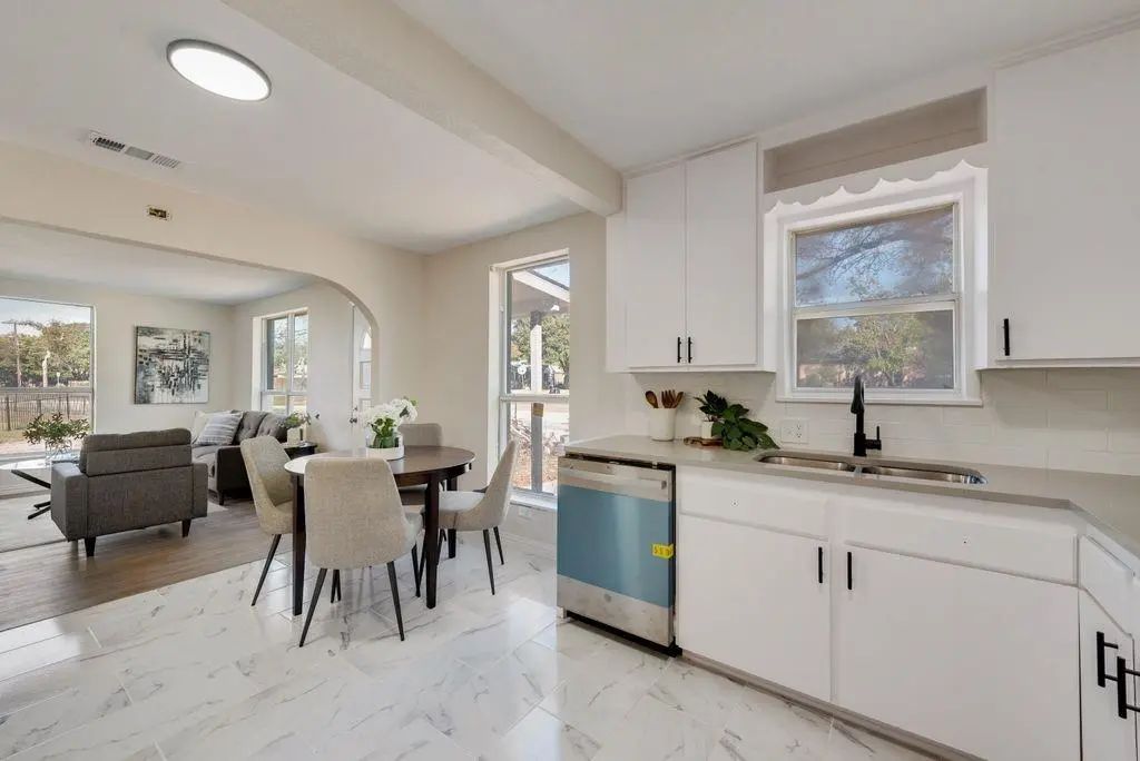 1802 Gus Thomasson Road, Dallas