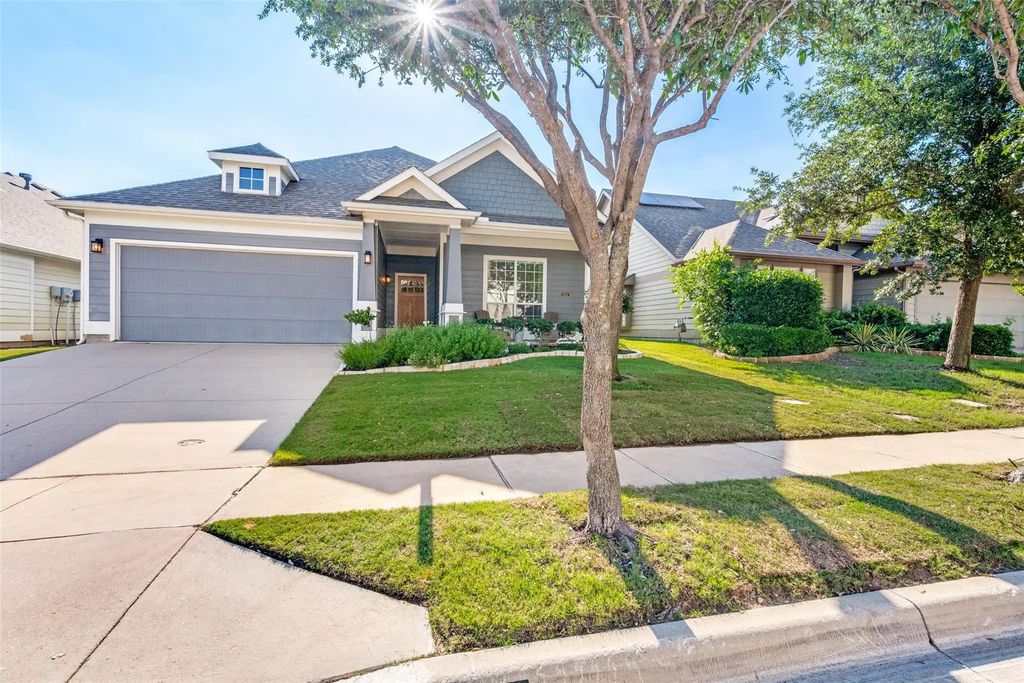 8917 Haas Drive, Fort Worth