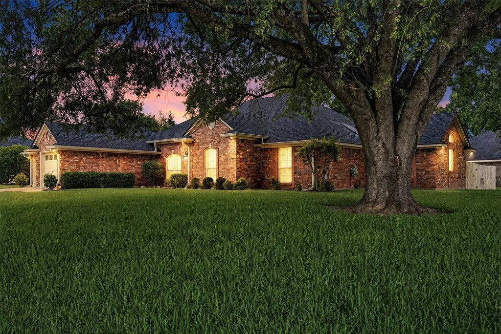 1334 Whitehall, Bossier City