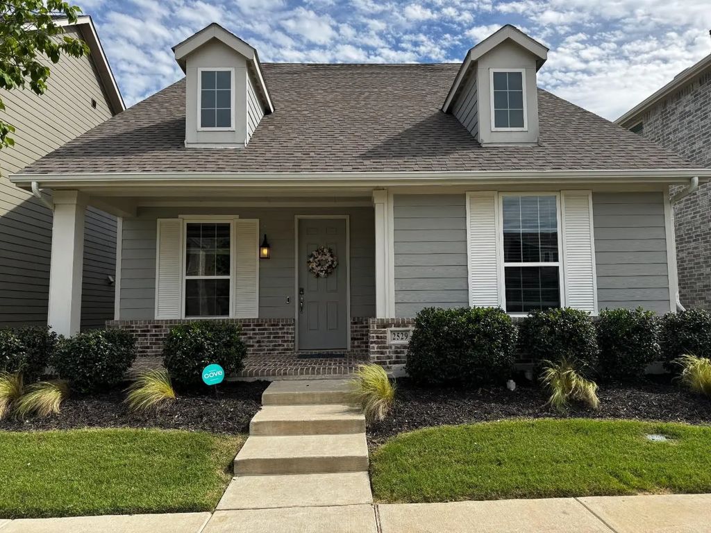 2529 Stella Lane, Northlake
