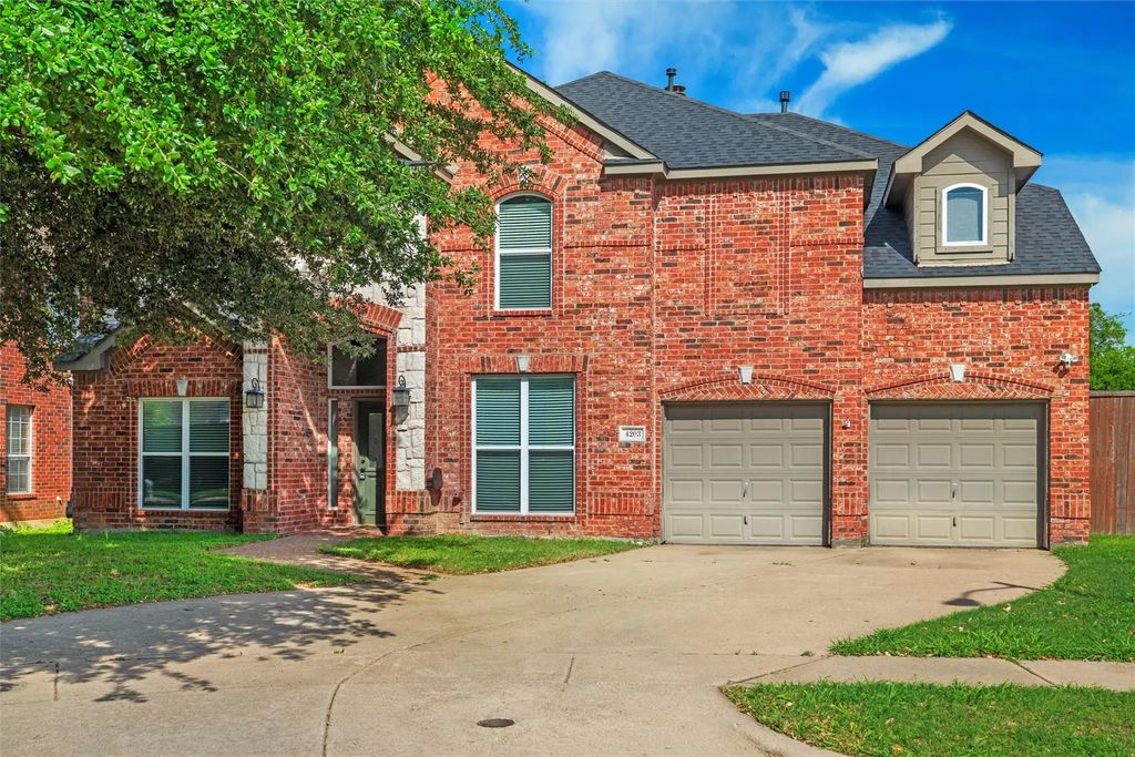 4203 Ryan Road, Grand Prairie