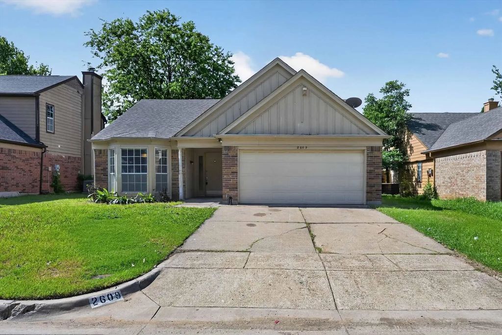2609 Coldstream Drive, Fort Worth