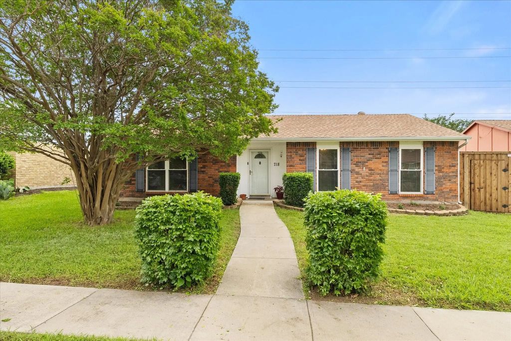 718 Via Sonoma, Mesquite