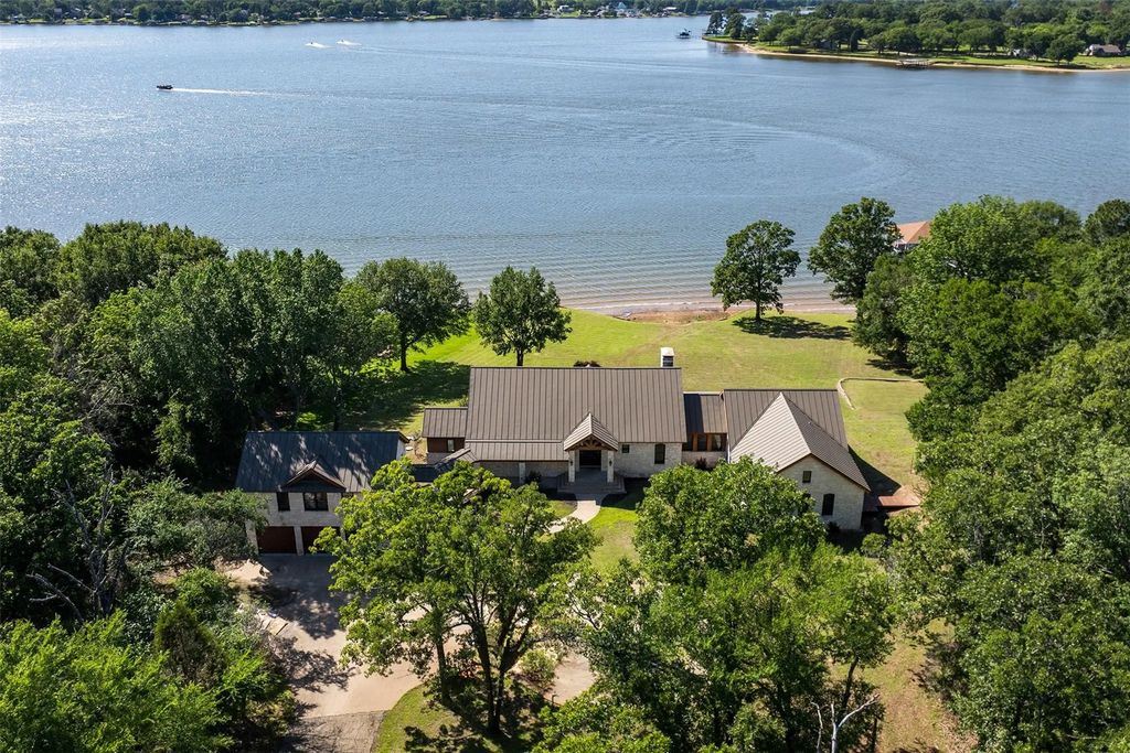 14354 Ridge Lane, Malakoff