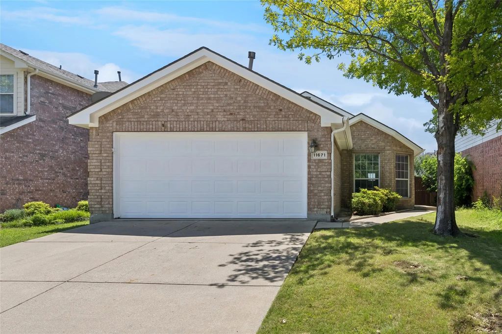 11671 Cottontail Drive, Fort Worth