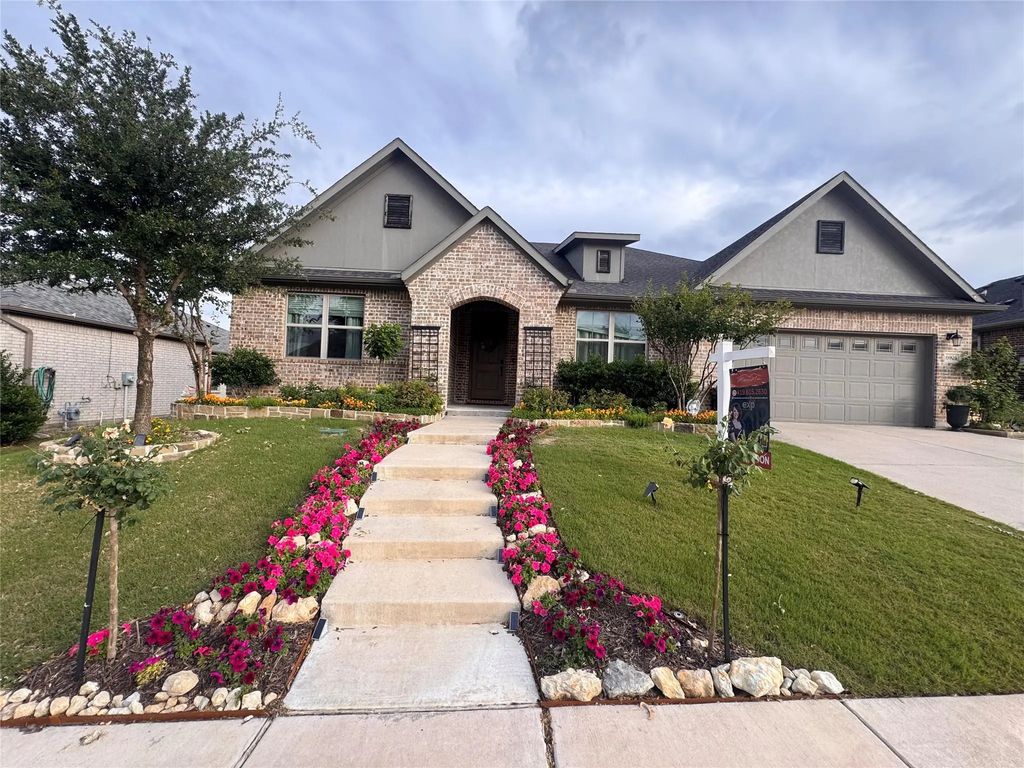 6905 Talon Drive, Fort Worth