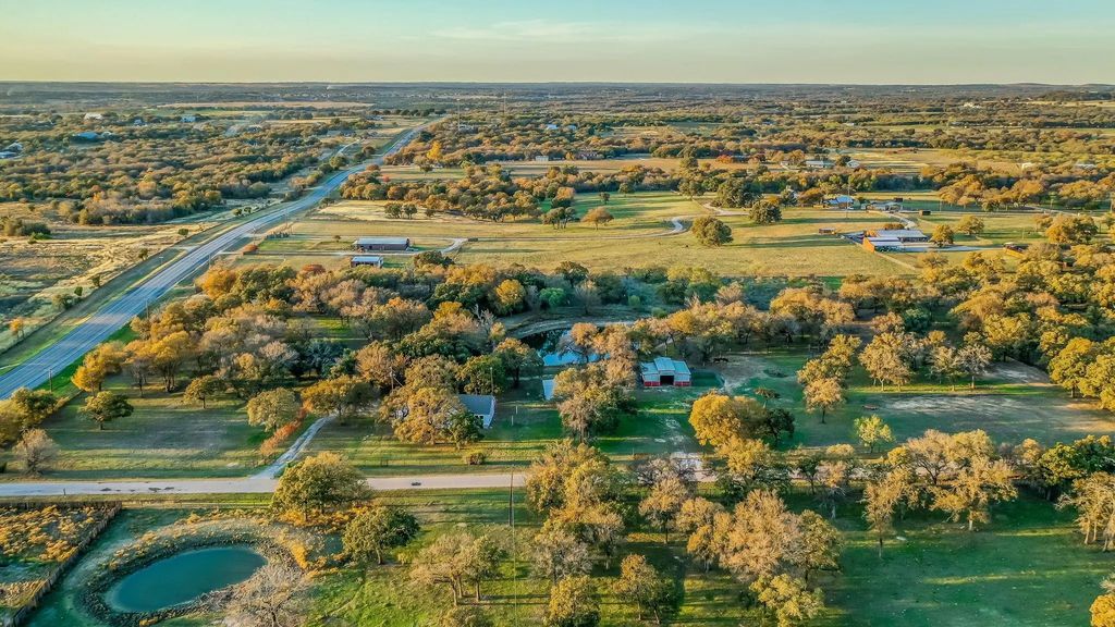 109 Tango Road, Weatherford