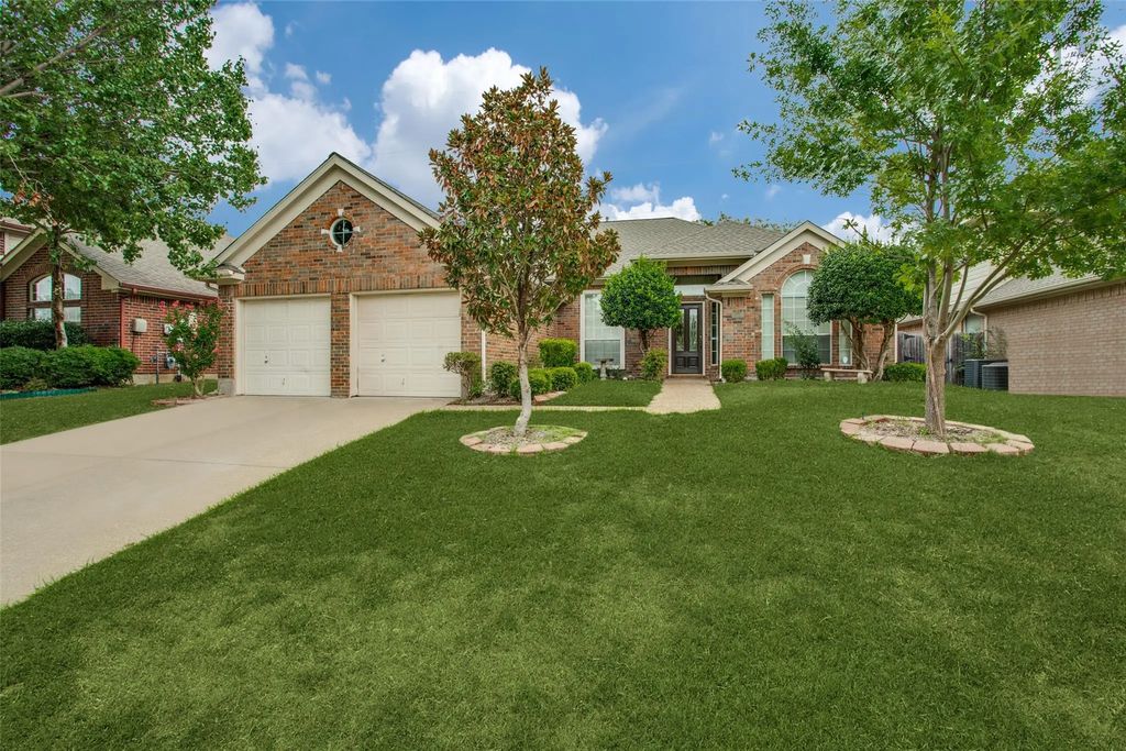 7006 Woodsprings Drive, Garland