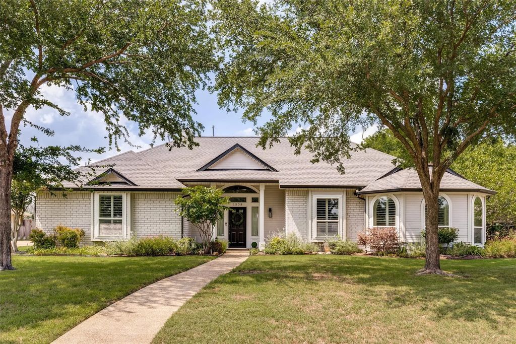 1508 Bonanza Court, Sachse
