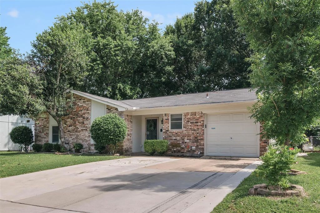 3110 Sandra Lane, Rowlett
