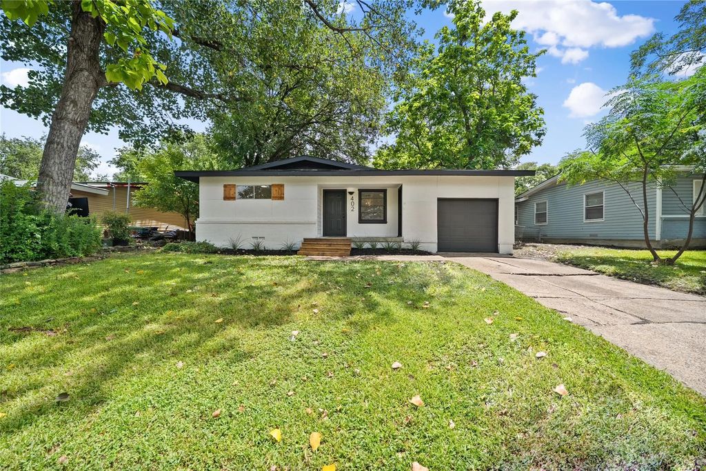 402 E Linda Drive, Garland