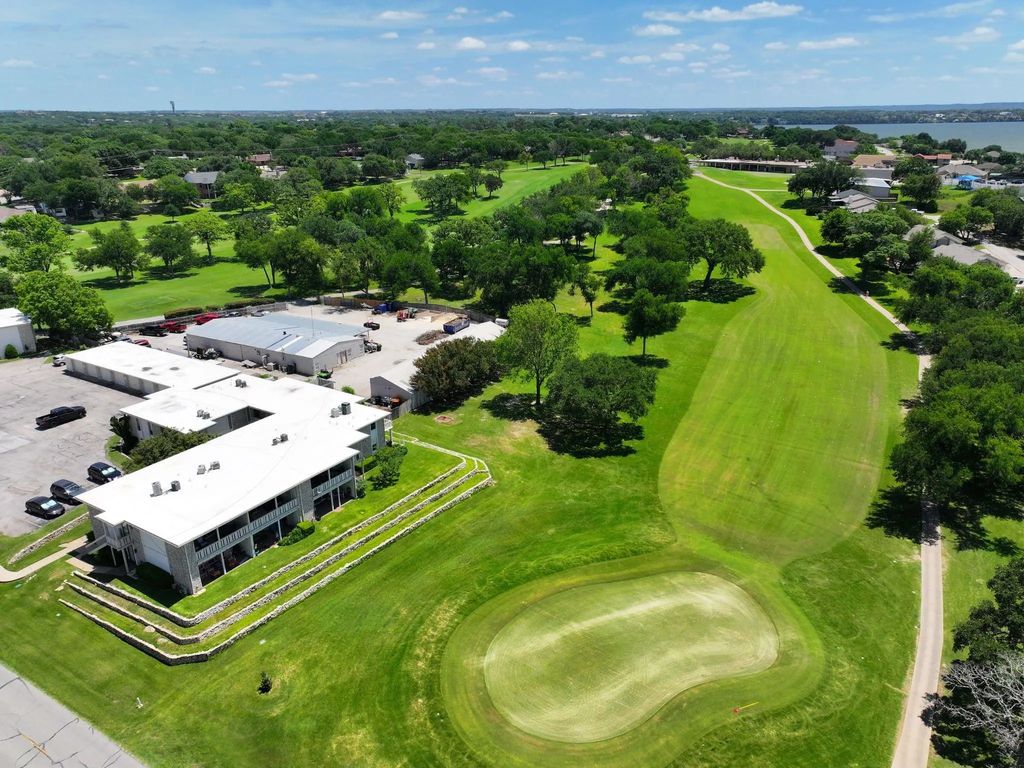 4211 Fairway Drive 9, Granbury