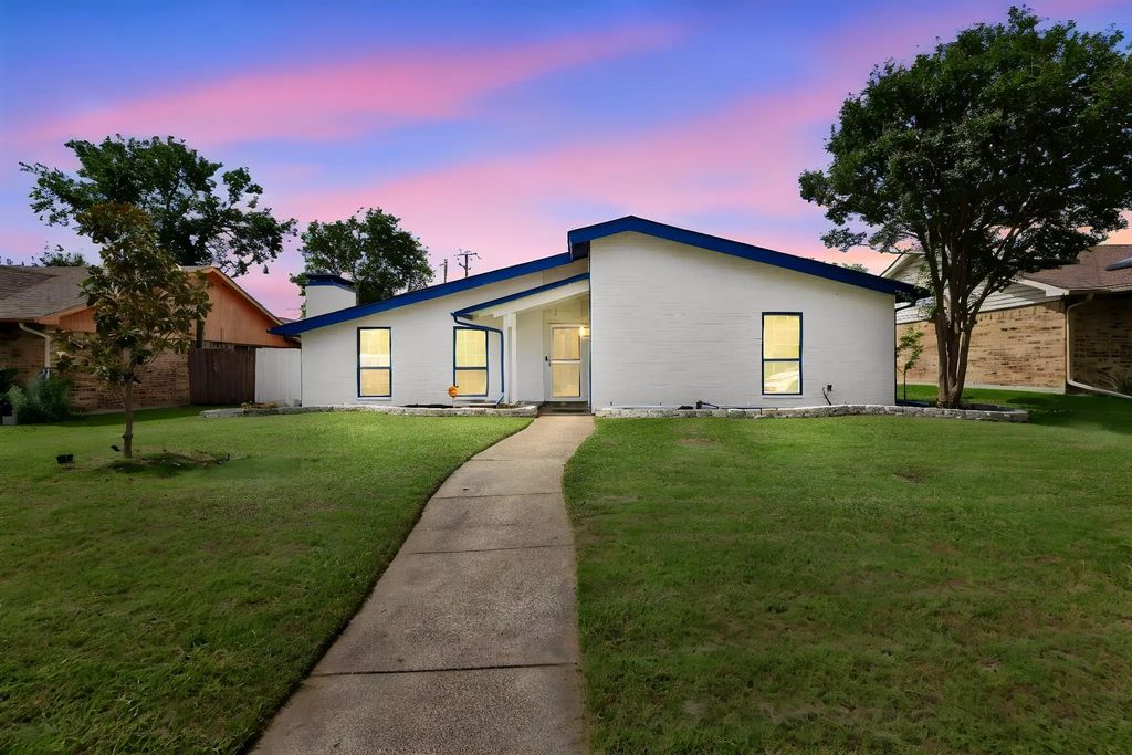 2204 Overglen Drive, Plano