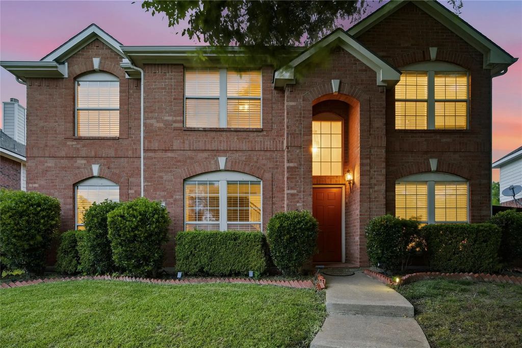 2453 Ravenhurst Drive, Plano