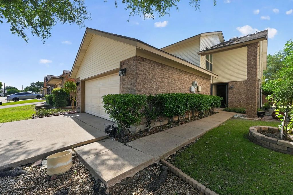2416 Mira Drive, Garland