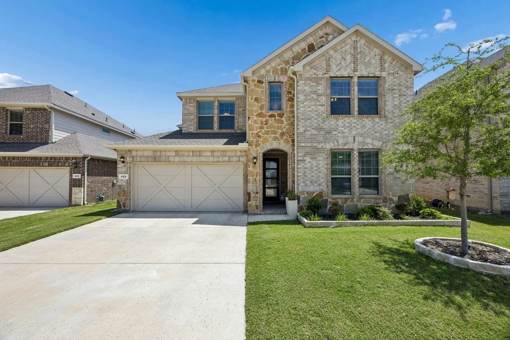 425 Breeds Hill Road, Little Elm