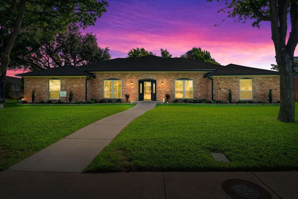 16214 Spring Creek Road, Dallas