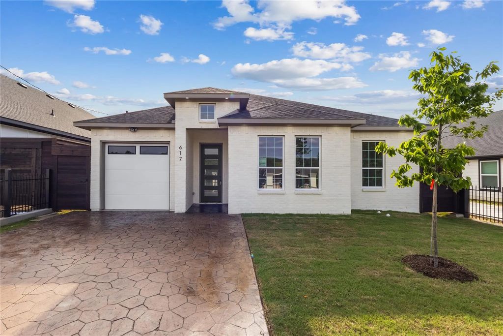 617 N Dwight Avenue, Dallas