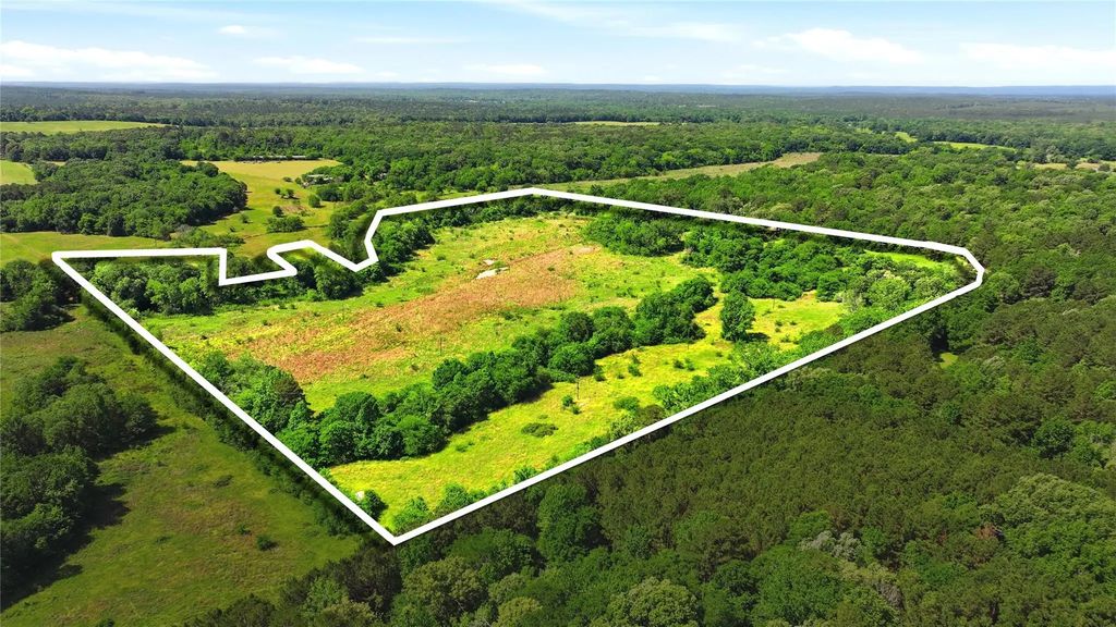 4091 County Road 2206, Rusk