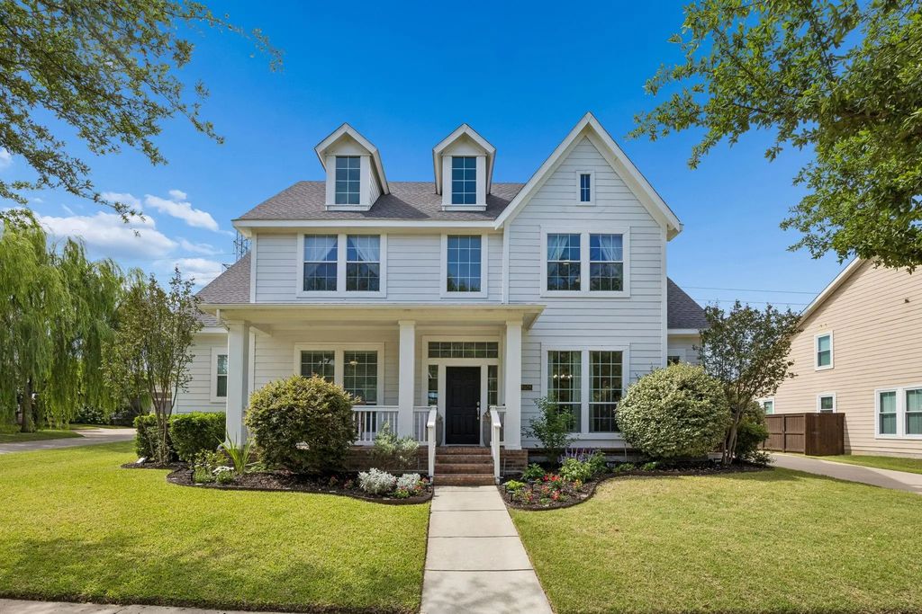 8528 Newman Drive, North Richland Hills