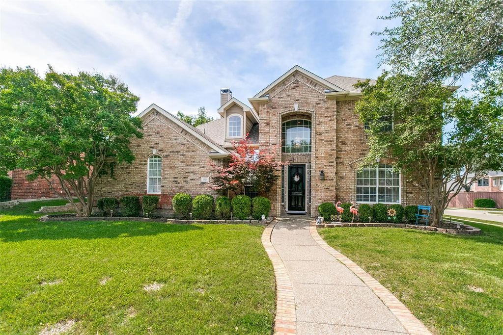 2328 Mesa Oak Trail, Plano